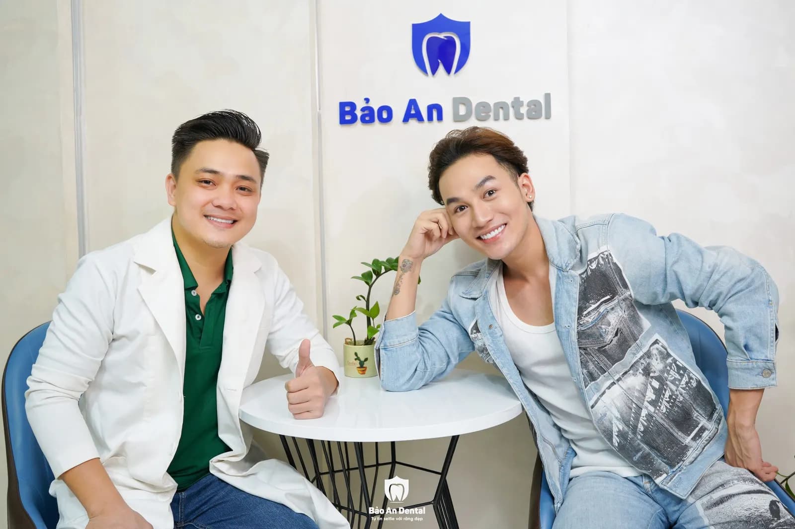Nghệ sĩ trải nghiệm dịch vụ tại Bảo An Dental