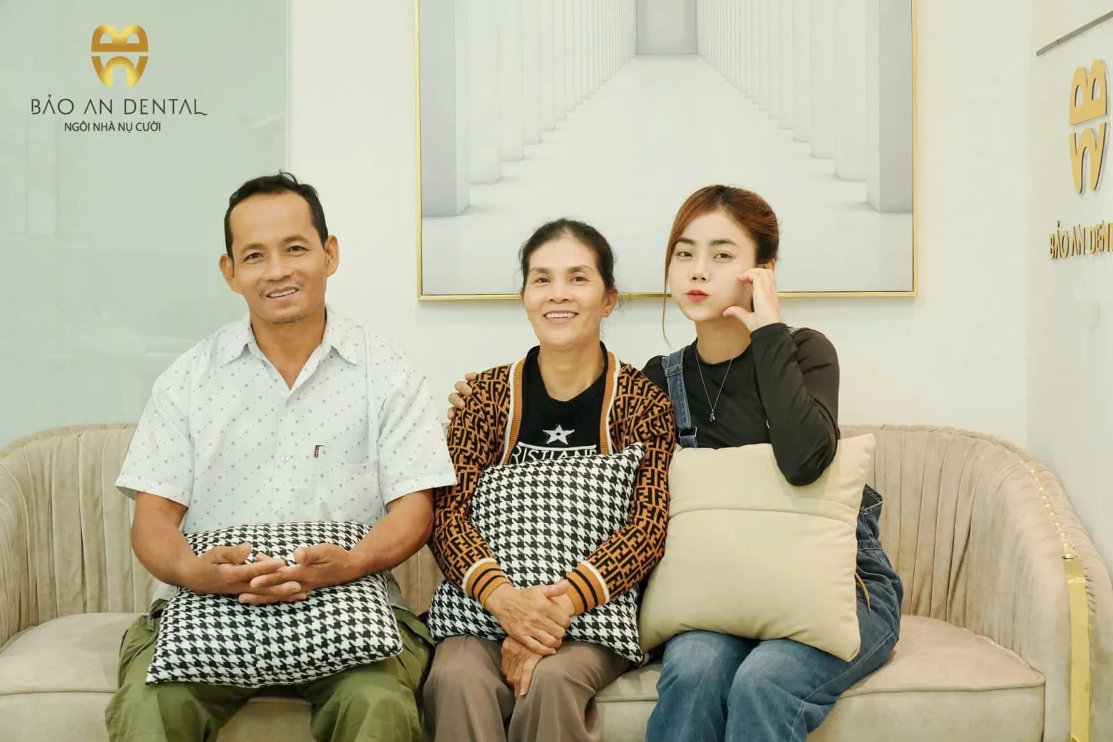 Khách hàng thực tế tại Bảo An Dental
