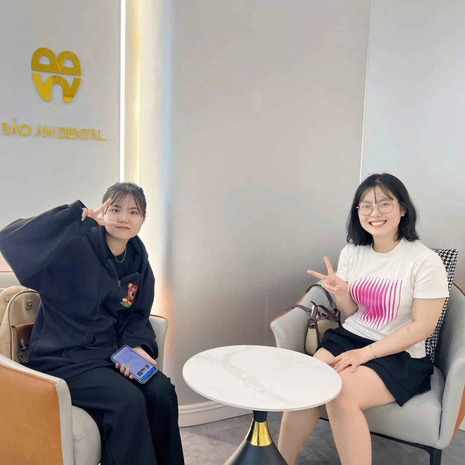 Khách hàng thực tế tại Bảo An Dental